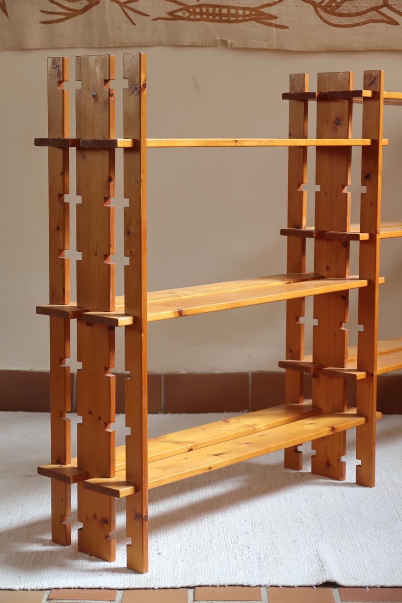 bibliothèque pin massif style charlotte perriand années 80 mobilier vintage