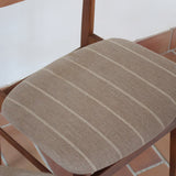 Paire de chaises scandinaves Farstrup en teck, modèle 210, avec assise en tissu beige à fines rayures, design danois des années 60.