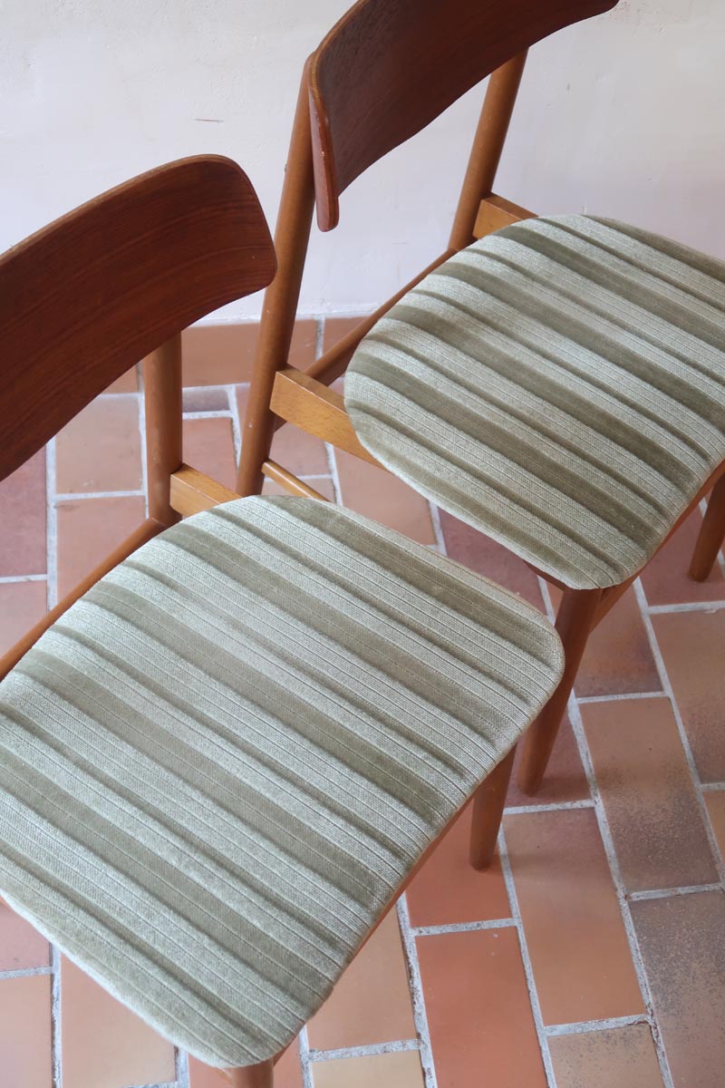 Paire de chaises scandinaves Farstrup vintage en teck et tissu vert