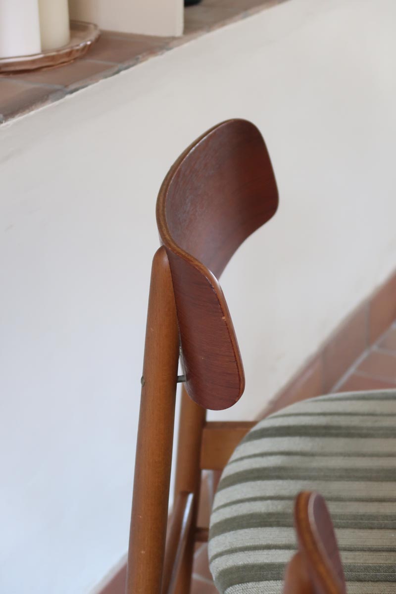 Paire de chaises scandinaves Farstrup vintage en teck et tissu vert