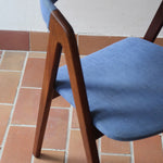Paire de chaises scandinaves Farstrup modèle 205 en teck, design Thomas Harlev, tissu bleu, années 60.