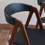 paire de chaises thomas harlev modèle 205 farstrup teck et skaï noir danemark années 60