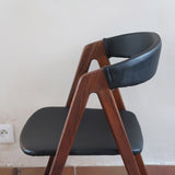 paire de chaises thomas harlev modèle 205 farstrup teck et skaï noir danemark années 60
