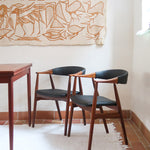 paire de chaises thomas harlev modèle 213 farstrup teck et skaï noir danemark années 60