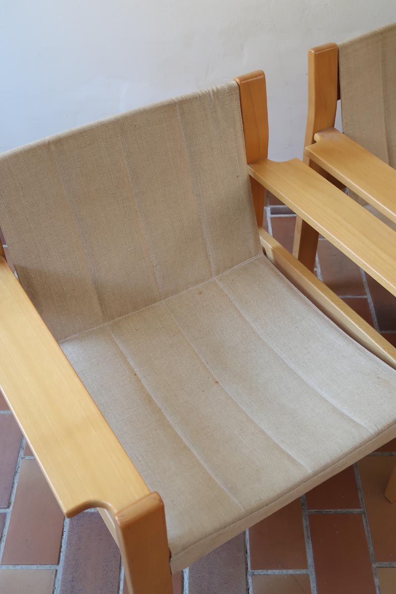 Paire de fauteuils vintage modernistes en hêtre clair et toile beige – années 70