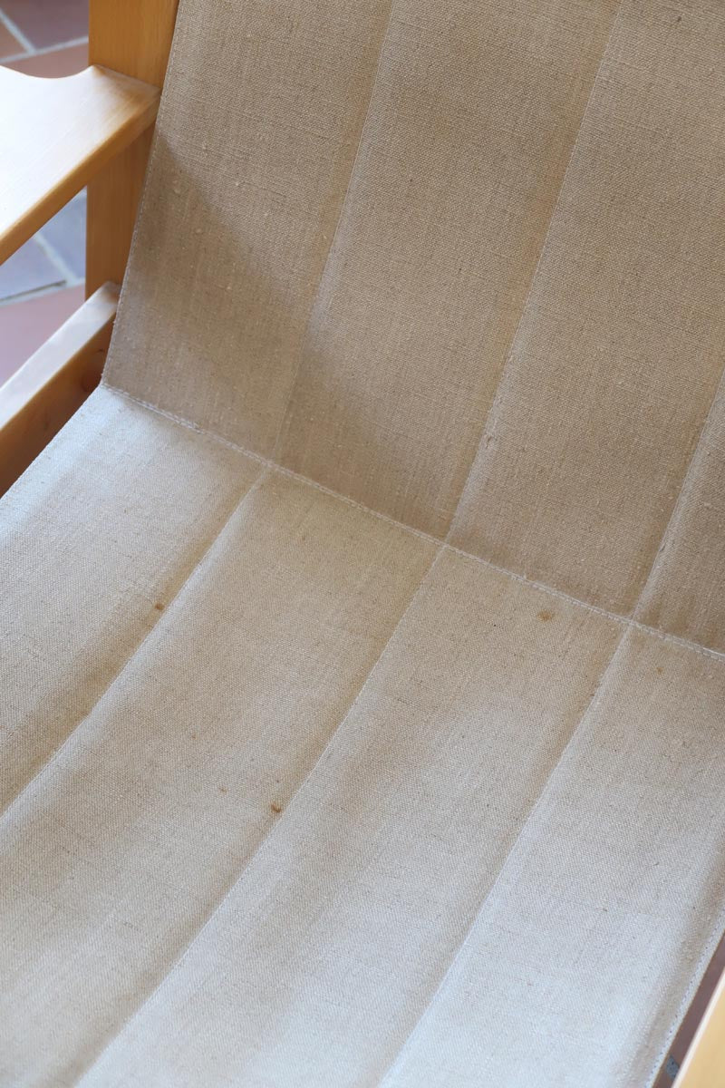Paire de fauteuils vintage modernistes en hêtre clair et toile beige – années 70