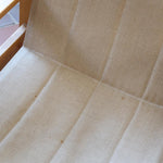 Paire de fauteuils vintage modernistes en hêtre clair et toile beige – années 70