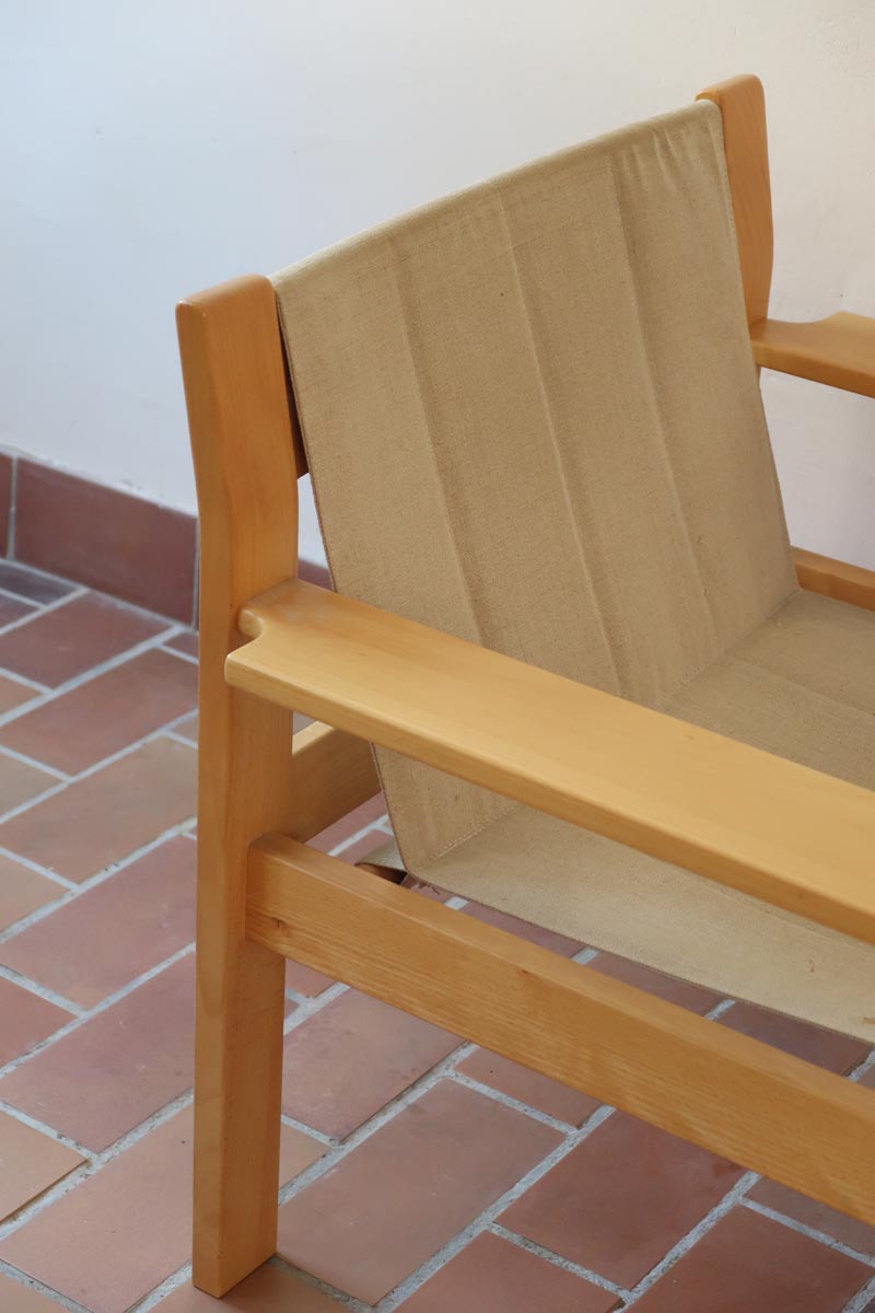 Paire de fauteuils vintage modernistes en hêtre clair et toile beige – années 70