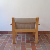 Paire de fauteuils vintage modernistes en hêtre clair et toile beige – années 70