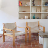 Paire de fauteuils vintage modernistes en hêtre clair et toile beige – années 70