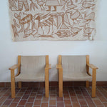 Paire de fauteuils vintage modernistes en hêtre clair et toile beige – années 70