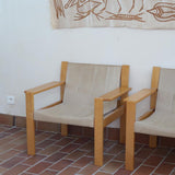 Paire de fauteuils vintage modernistes en hêtre clair et toile beige – années 70