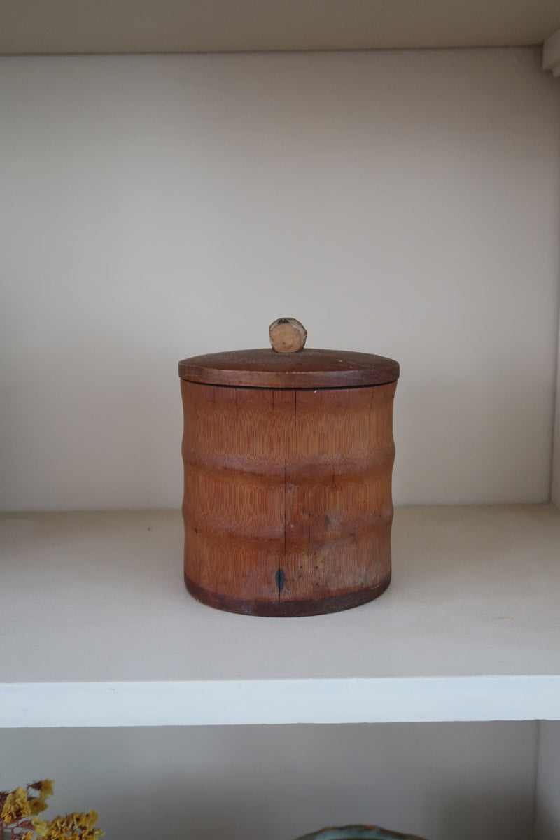 Pot bambou vintage années 60, couvercle bois poignée bambou sculptée, intérieur liège, ancien pot à tabac, boîte rangement décorative