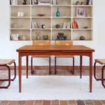 Table à manger extensible Farstrup en teck, design danois mid-century années 60, piètement bois massif et plateau rectangulaire