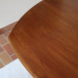 Table à manger ovale extensible en teck, design danois mid century années 60, piètement central et rallonges intégrées