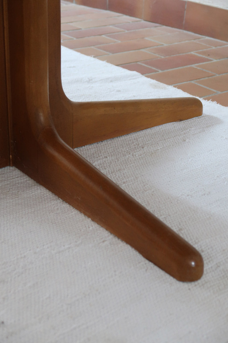 Table à manger ovale extensible en teck, design danois mid century années 60, piètement central et rallonges intégrées