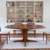 Table à manger ovale extensible en teck, design danois mid century années 60, piètement central et rallonges intégrées