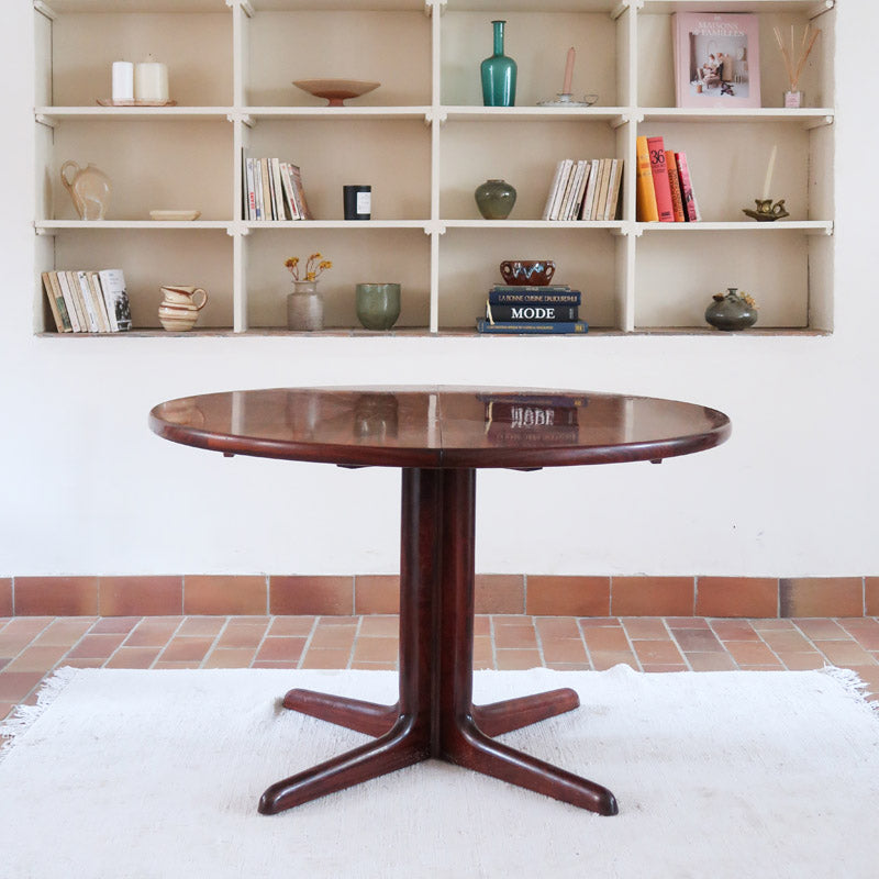 Table à manger ronde en palissandre avec piètement central, design mid century années 60