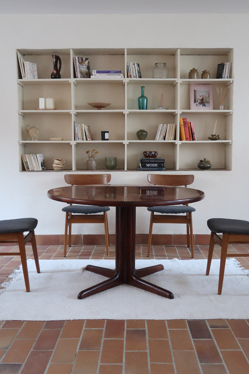 Table à manger ronde en palissandre avec piètement central, design mid century années 60