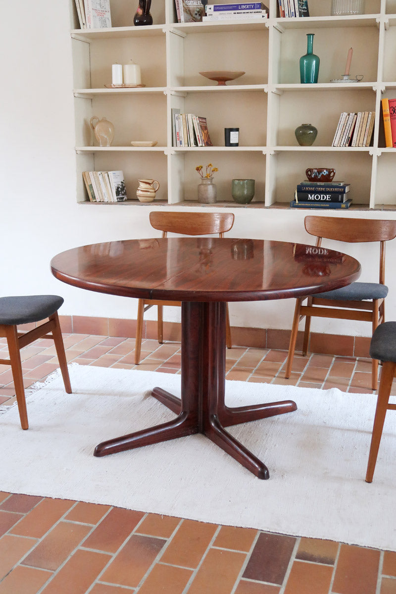 Table à manger ronde en palissandre avec piètement central, design mid century années 60