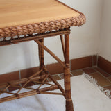 Table à manger en rotin et osier, plateau en hêtre, années 60