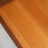 Table à manger en rotin et osier, plateau en hêtre, années 60