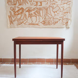table à rallonges scandinave teck danemark années 60 petit format design nordique