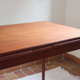 table à rallonges scandinave teck danemark années 60 petit format design nordique