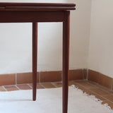 table à rallonges scandinave teck danemark années 60 petit format design nordique