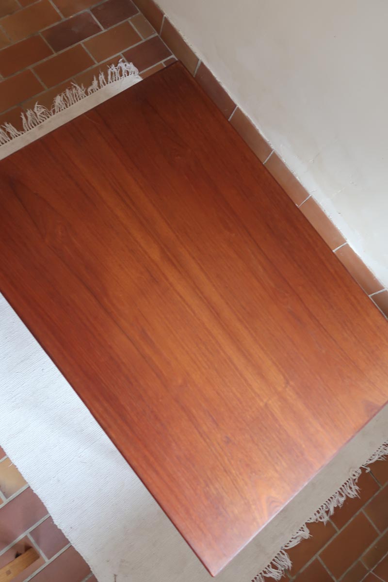 table à rallonges scandinave teck danemark années 60 petit format design nordique