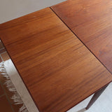 table à rallonges scandinave teck danemark années 60 petit format design nordique