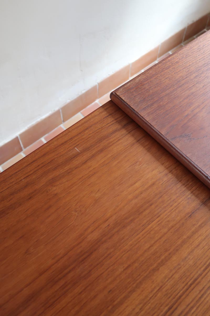 table à rallonges scandinave teck danemark années 60 petit format design nordique