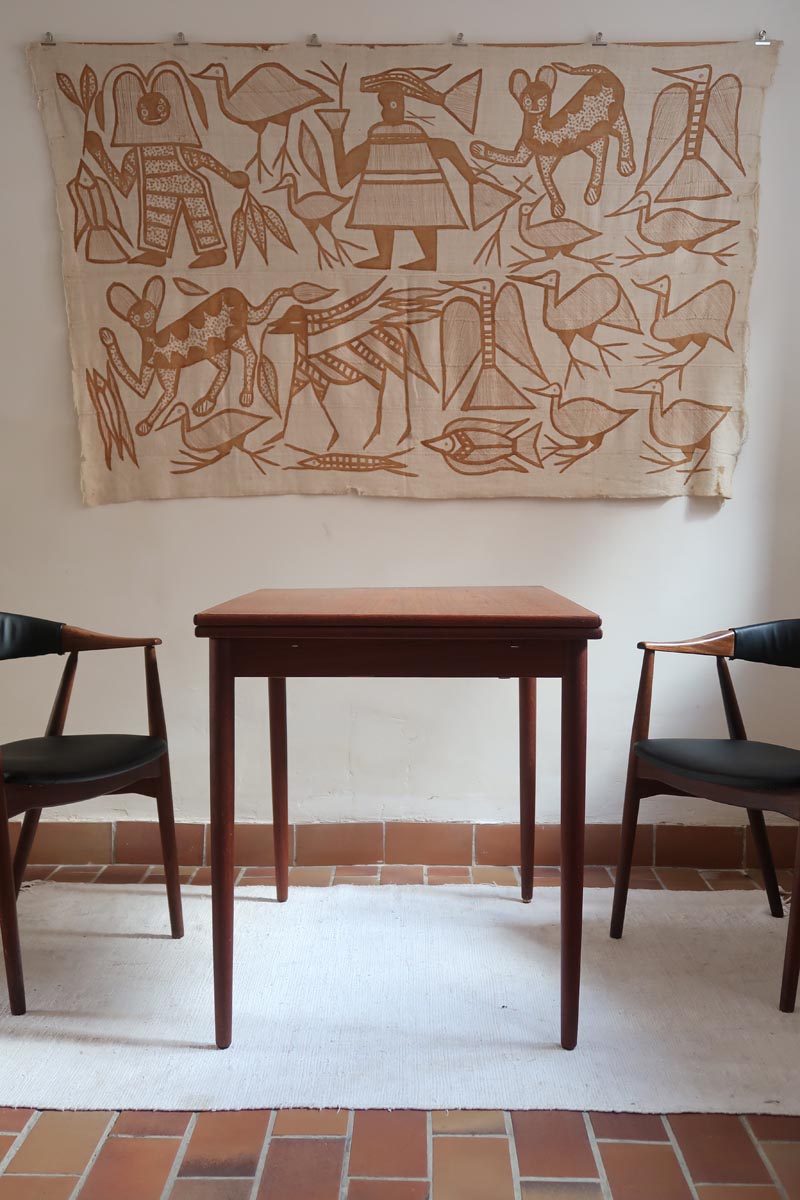 table à rallonges scandinave teck danemark années 60 petit format design nordique