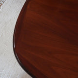 table basse scandinave ovale noyer foncé danemark années 60 design johannes andersen
