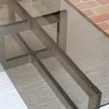 Table basse vintage en verre fumé, années 70, grand plateau rectangulaire à angles arrondis, piétement en inox brossé composé de deux cadres en U réunis par une croix centrale