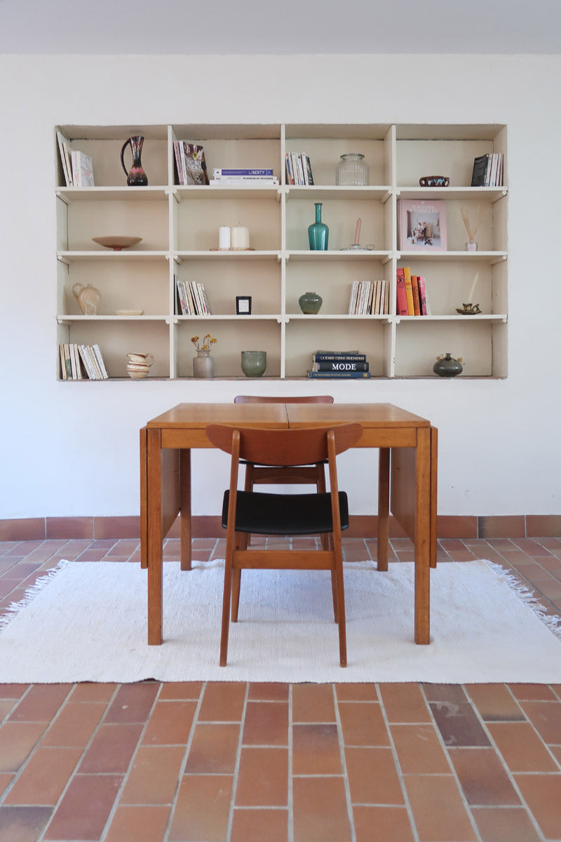 Table à manger scandinave extensible en chêne clair années 60, deux abattants intégrés, jusqu'à 12 couverts, pieds droits